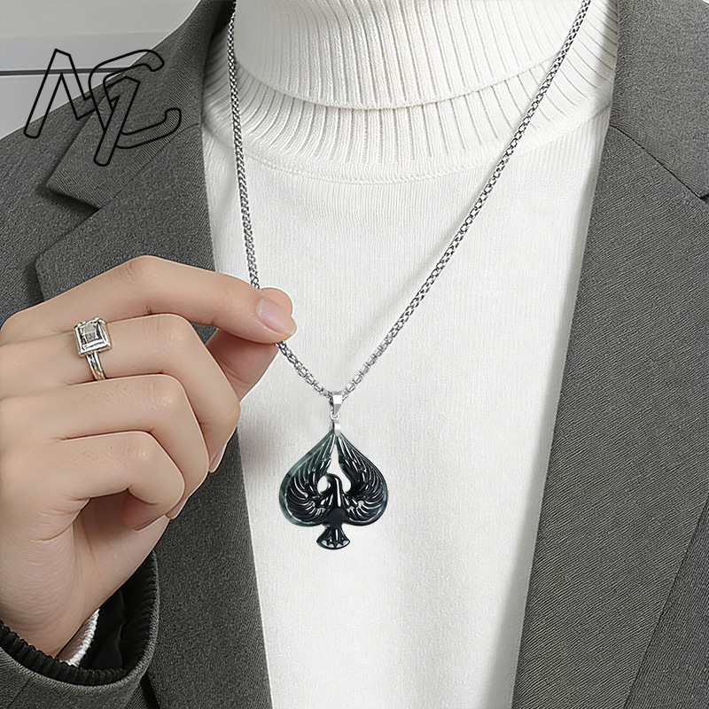Collana con Pendente a Forma d - Jewelry & Watches Spółka Z Ograniczoną Odpowiedzialnością Sp Z Oo recensione e prezzo