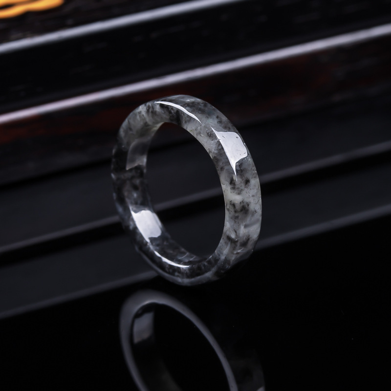 Anello in giadeite nera natura - Jewelry & Watches Spółka Z Ograniczoną Odpowiedzialnością Sp Z Oo recensione e prezzo